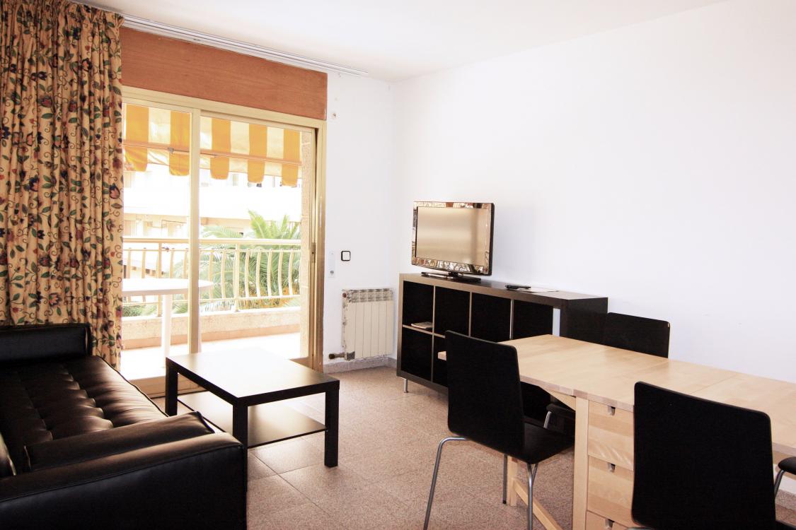 APARTAMENT 2/4 PERSONES